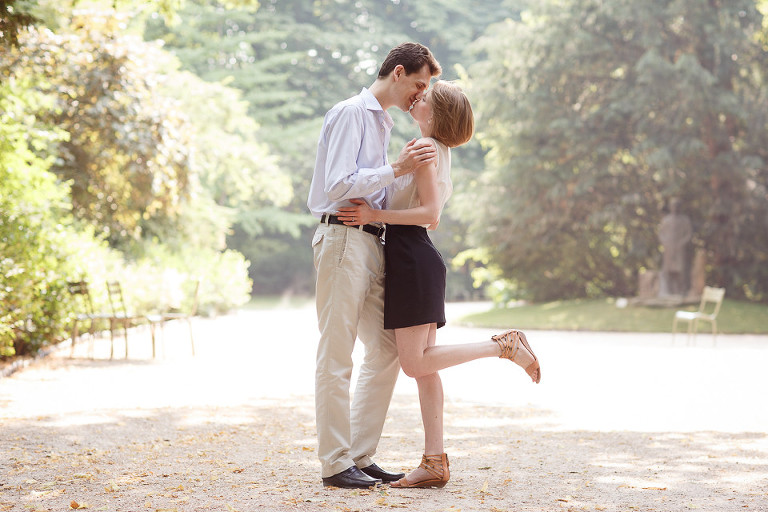 Photo engagement au jardin du Luxembourg